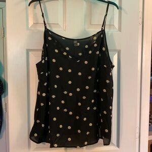 Plus Size Black camisole with daisies